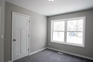 601 Chicago Ave, Kalamazoo, MI 49048 - Photo 9
