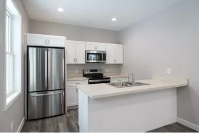 501 Fenimore Avenue, Kalamazoo, MI 49048 - Photo 3