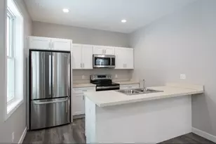 501 Fenimore Ave, Kalamazoo, MI 49048 - Photo 3