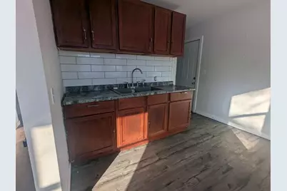 3304 Sheffer Avenue, Lansing, MI 48906 - Photo 3