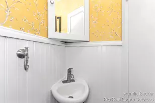 1906 Cornelius Ave SE, Grand Rapids, MI 49507 - Photo 15