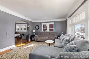 1906 Cornelius Ave SE, Grand Rapids, MI 49507 - Photo 9