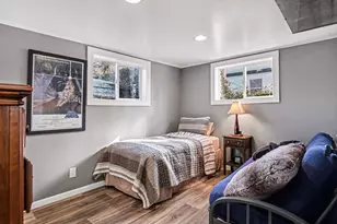 143 S 160th Ave, Holland, MI 49424 - Photo 7