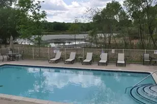 873 Amanda Ln, Pontiac, MI 48340 - Photo 3