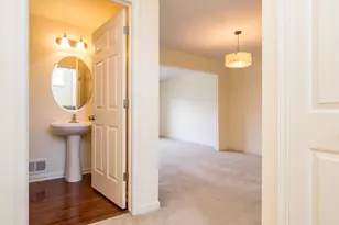 6225 Brant Ln, Ypsilanti, MI 48197 - Photo 9