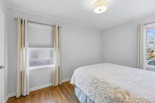 1019 Drexel Dr NE, Grand Rapids, MI 49505 - Photo 17