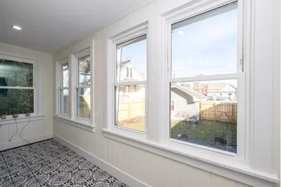 907 Market Street, Saint Joseph, MI 49085 - Photo 23