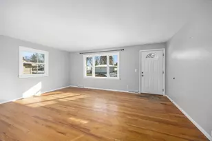 3751 Lawn St NW, Grand Rapids, MI 49534 - Photo 7