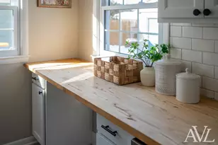 2477 Riverside Dr NE, Grand Rapids, MI 49505 - Photo 21