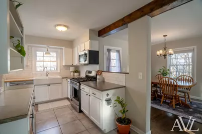 2477 Riverside Drive NE, Grand Rapids, MI 49505 - Photo 13