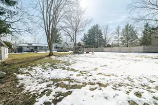 1215 Sycamore Dr, Jenison, MI 49428 - Photo 49