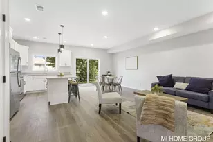 13664 Signature Dr, Holland, MI 49424 - Photo 7