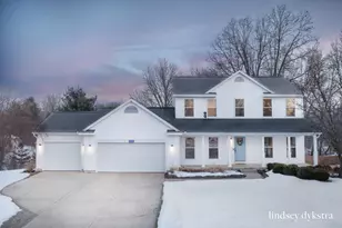 6409 Cannon Farms Dr NE, Rockford, MI 49341 - Photo 1