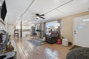 522 4th St, Michigan Center, MI 49254 - Photo 3