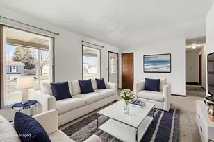 1043 Rose St, Marshall, MI 49068 - Photo 7