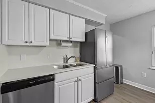 594 Wa Wee Nork Dr, Battle Creek, MI 49015 - Photo 11