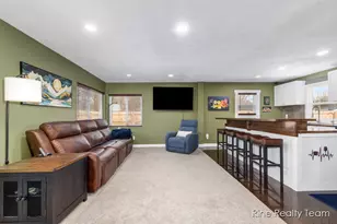 68199 Sassafras St, Edwardsburg, MI 49112 - Photo 9