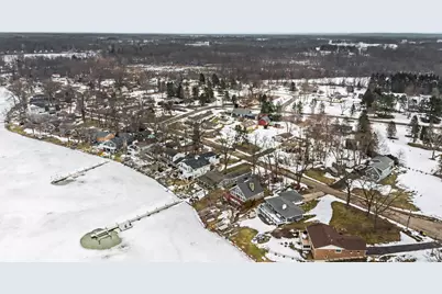 50389 E Lake Shore Drive, Dowagiac, MI 49047 - Photo 35