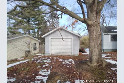 21 Frisbie Street, Hillsdale, MI 49242 - Photo 3