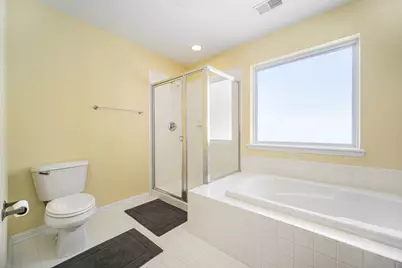 633 Fieldstone Circle W #63, Chelsea, MI 48118 - Photo 11