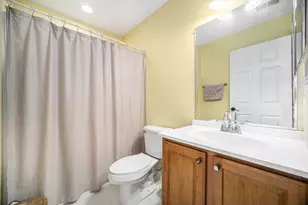 633 Fieldstone Cir W, Chelsea, MI 48118 - Photo 13