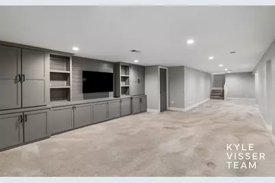 2410 Okemos Drive SE, Grand Rapids, MI 49506 - Photo 33