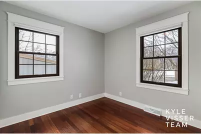2410 Okemos Drive SE, Grand Rapids, MI 49506 - Photo 23