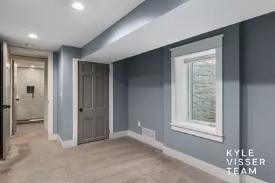 2410 Okemos Drive SE, Grand Rapids, MI 49506 - Photo 35