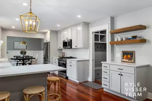 2410 Okemos Dr SE, Grand Rapids, MI 49506 - Photo 15