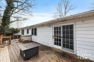 2410 Okemos Dr SE, Grand Rapids, MI 49506 - Photo 43