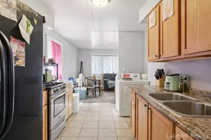 116 Fleetwood Dr, Battle Creek, MI 49037 - Photo 3