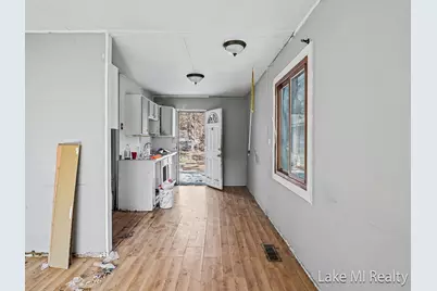 38 W Coolidge Avenue W, Battle Creek, MI 49037 - Photo 13