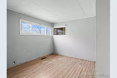 38 W Coolidge Avenue W, Battle Creek, MI 49037 - Photo 17