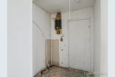 38 W Coolidge Avenue W, Battle Creek, MI 49037 - Photo 11