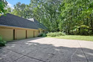 7412 Black Forest Dr, Dexter, MI 48130 - Photo 37