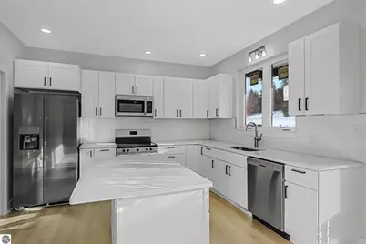 1713 Vanderlip Road, Traverse City, MI 49686 - Photo 25