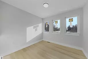 1713 Vanderlip Rd, Traverse City, MI 49686 - Photo 23