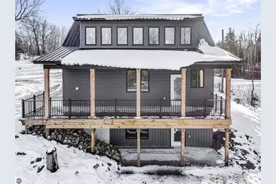 1713 Vanderlip Road, Traverse City, MI 49686 - Photo 5