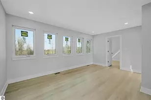 1713 Vanderlip Rd, Traverse City, MI 49686 - Photo 21