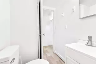 100 Wiltshire Ave, Battle Creek, MI 49015 - Photo 13