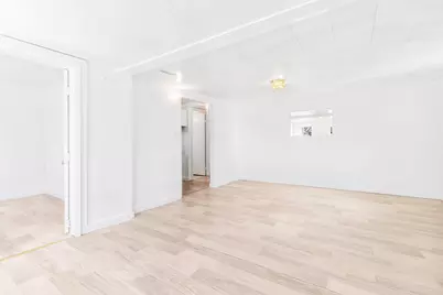 100 Wiltshire Avenue, Battle Creek, MI 49015 - Photo 5