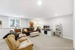 851 S Center Park Dr SW, Byron Center, MI 49315 - Photo 41