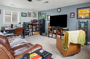 1422 Merrifield Ave, Niles, MI 49120 - Photo 7