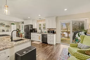 5060 Glenway Dr, Brighton, MI 48116 - Photo 13