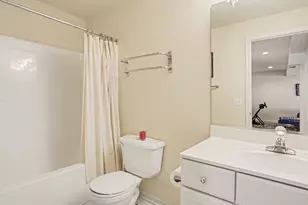 5139 Polo Fields Dr, Ann Arbor, MI 48103 - Photo 33