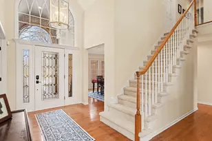 5139 Polo Fields Dr, Ann Arbor, MI 48103 - Photo 5