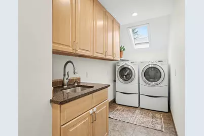 244 Leisure Lane, Holland, MI 49424 - Photo 9