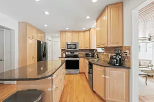 244 Leisure Ln, Holland, MI 49424 - Photo 5