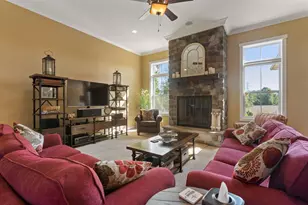 1110 Forest Brook Dr, Saint Joseph, MI 49085 - Photo 3