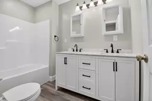 10191 Wood Rd, North Adams, MI 49262 - Photo 27